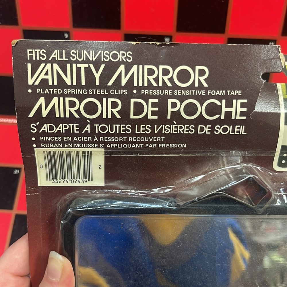 Vanity Mirror - Picture 2 of 7